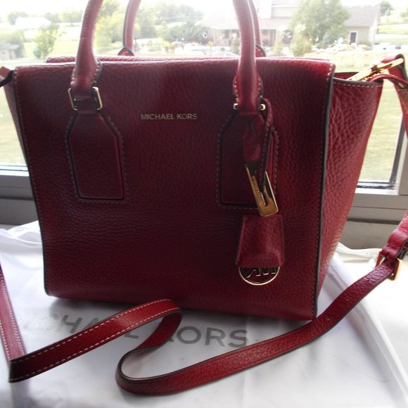 Michael Kors Red Leather Shoulder Handbag - Picture 2 of 9